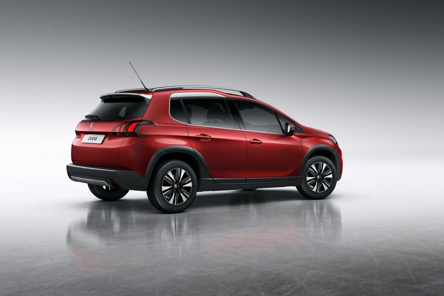  Peugeot 2008 2016 года  (фото 27 из 33)
